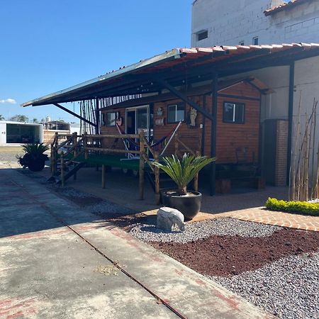 Residencial Aereo Albatros Appartement Tequesquitengo Buitenkant foto